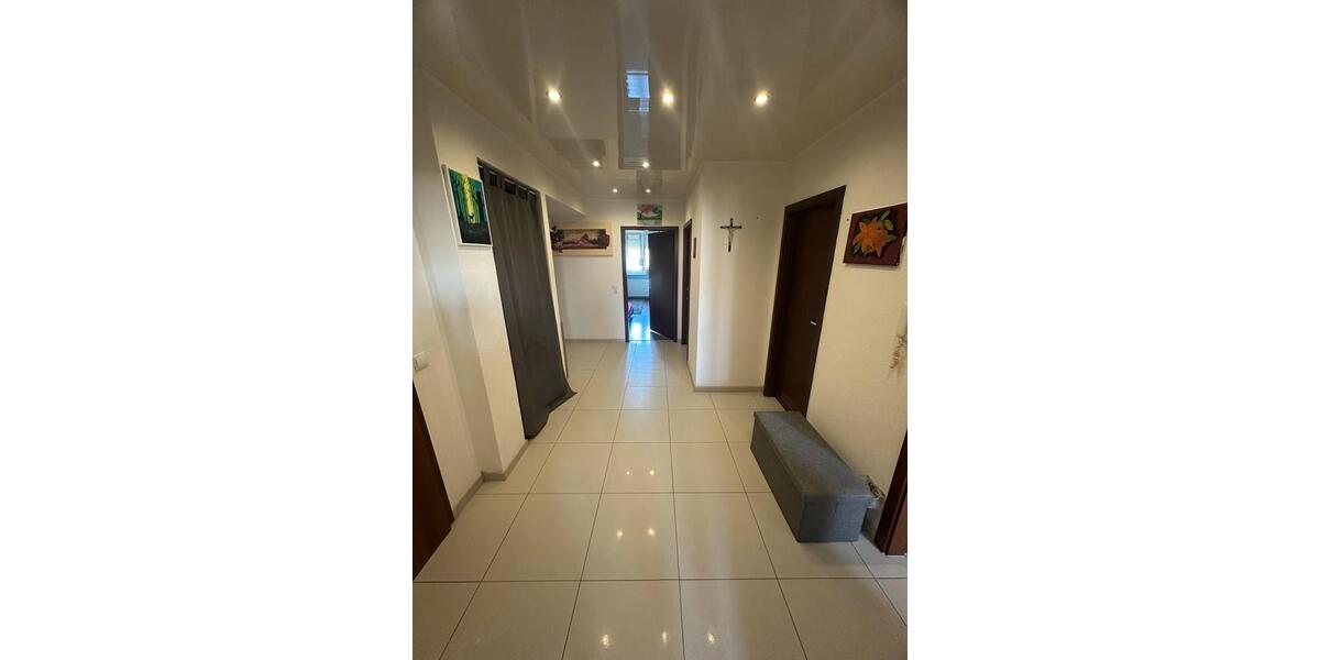 Etagenwohnung Bretten - 3 Zimmer, 97 m&sup2;, 289.000&euro; | Angebot:26381892