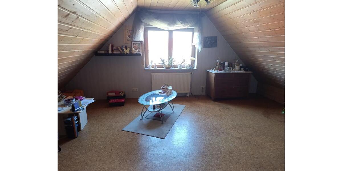 ObjNr:19678 - Viel Platz für die Großfamilie in Bretten-Bauerbach - Einfamilienhaus Bretten | Angebot:20275029