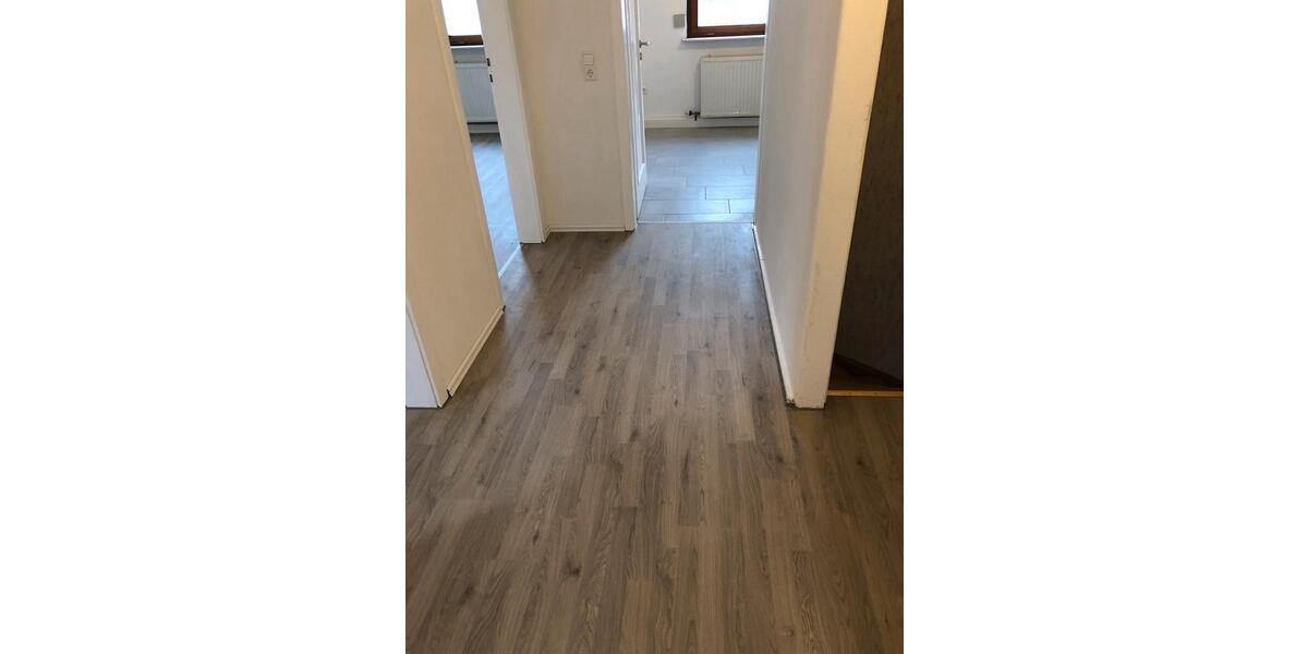 Dachgeschoßwohnung Neckarsulm - 3 Zimmer, 60 m&sup2;, 820&euro; | Angebot:25171972