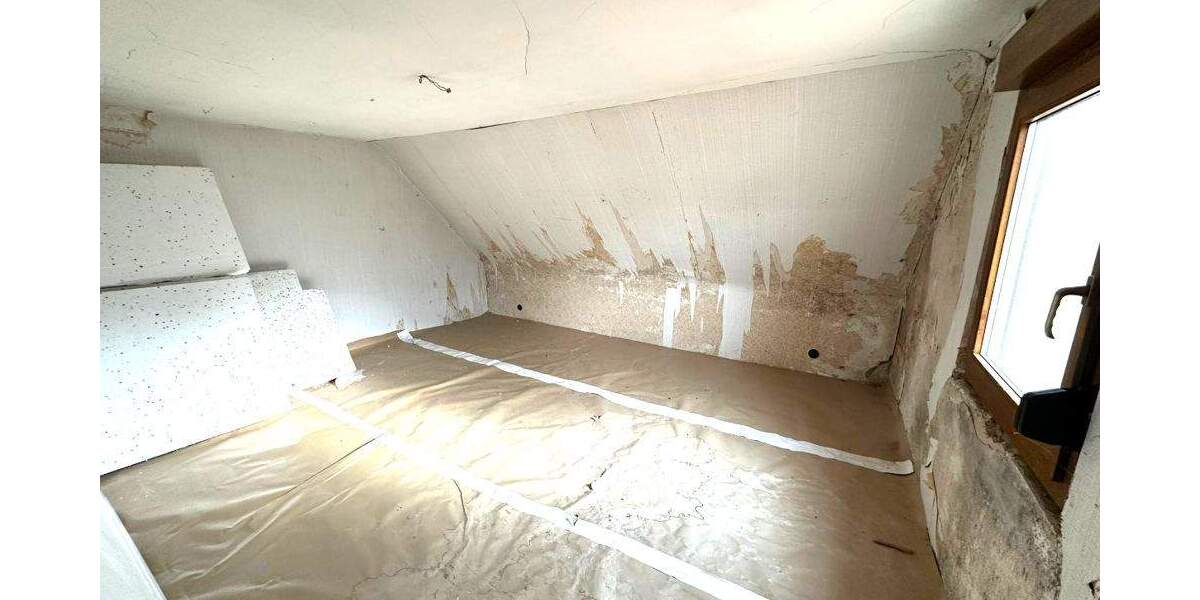 Einfamilienhaus Lobbach / Waldwimmersbach Waldwimmersbach - 9 Zimmer, 200 m&sup2;, 299.000&euro; | Angebot:25693260