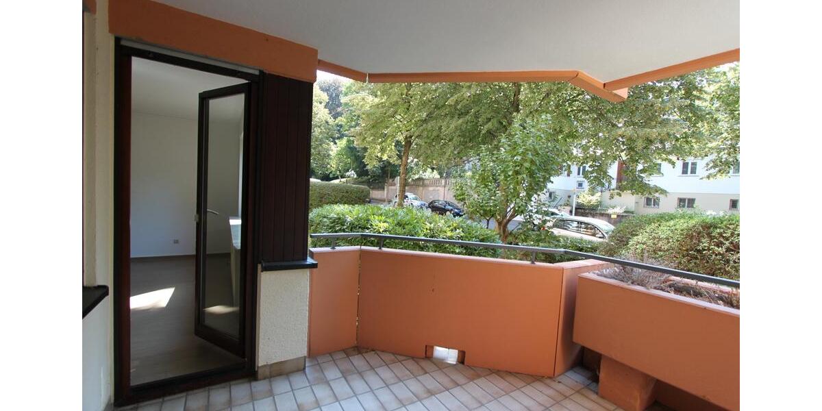 Erdgeschoßwohnung Heilbronn - 2.5 Zimmer, 101 m&sup2;, 1.200&euro; | Angebot:22360381