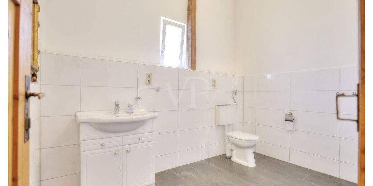 Einfamilienhaus Bad Wimpfen - 1 Zimmer, 462 m&sup2;, 565.000&euro; | Angebot:25835501