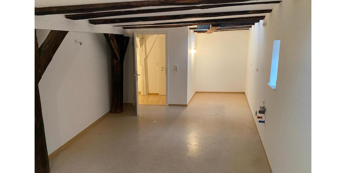 Etagenwohnung Mosbach - 3 Zimmer, 90 m&sup2;, 850&euro; | Angebot:25292943