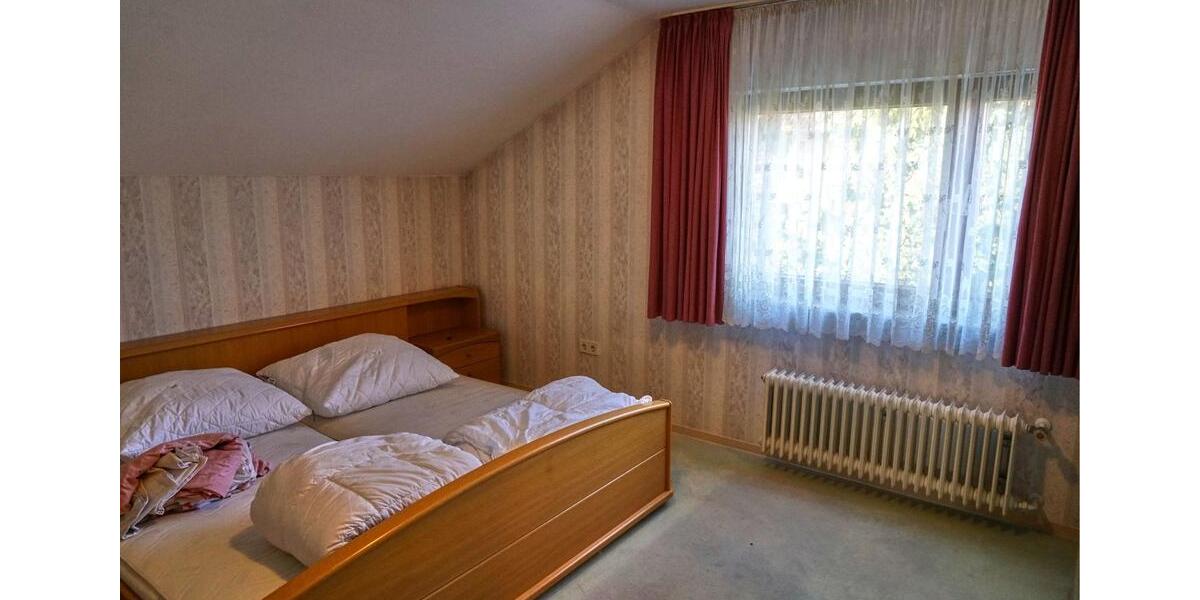 Einfamilienhaus Mühlacker - 8.5 Zimmer, 199 m&sup2;, 595.000&euro; | Angebot:25138772