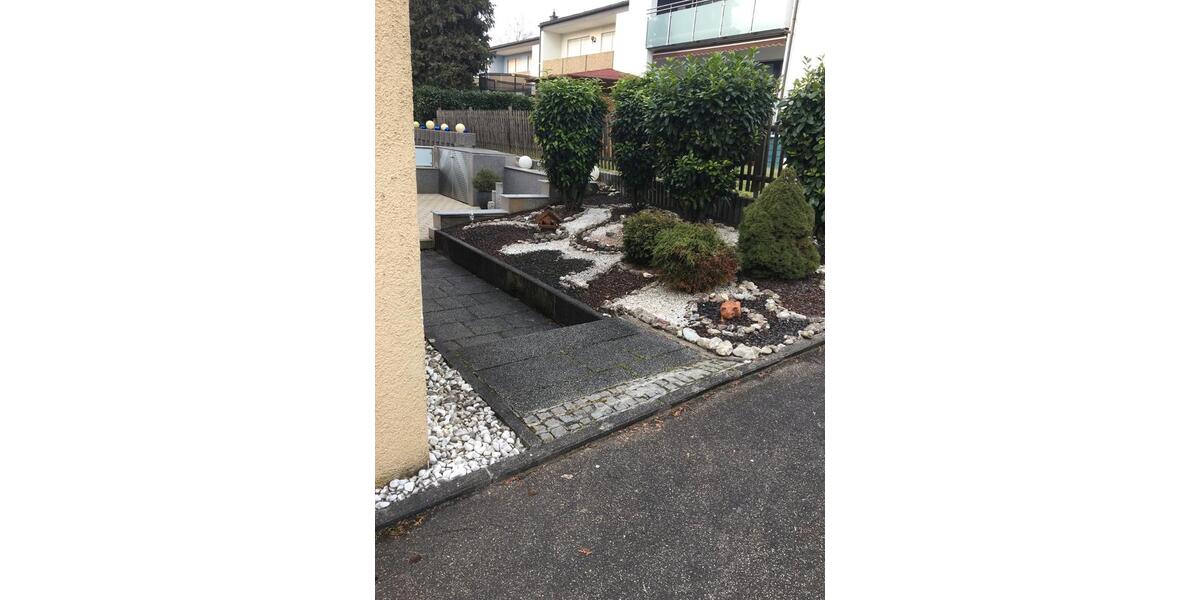 Doppelhaushälfte Heilbronn Frankenbach - 6 Zimmer, 140 m&sup2;, 435.000&euro; | Angebot:27003676