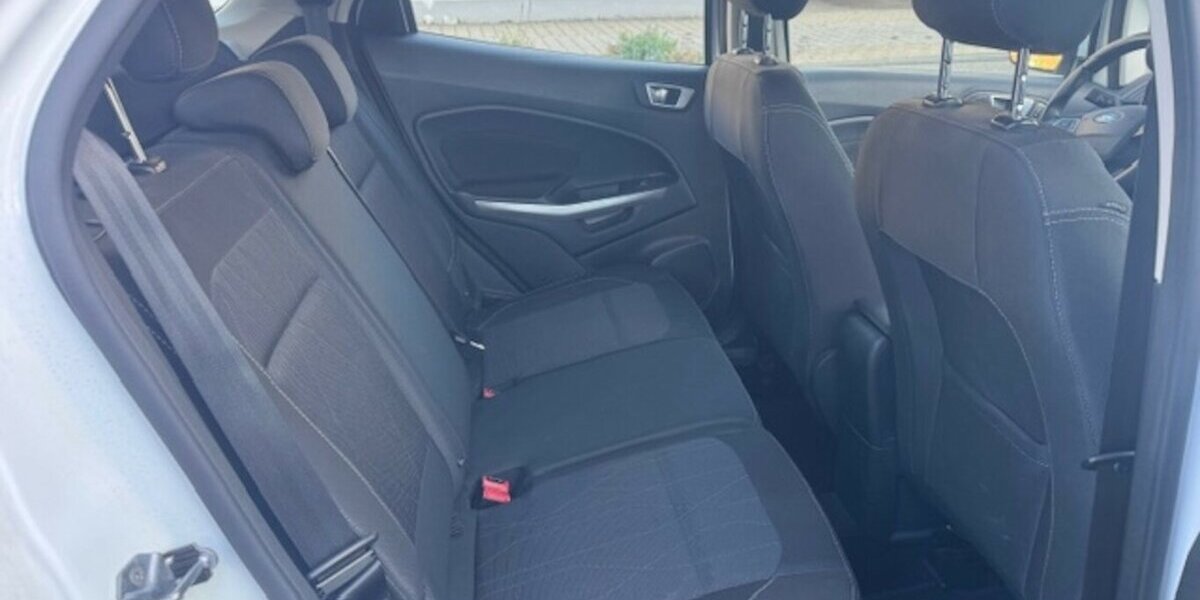 Ford EcoSport 1.0 Cool & Connect Automatik 89.470 km 10.990 &euro; Neckarsulm 74172