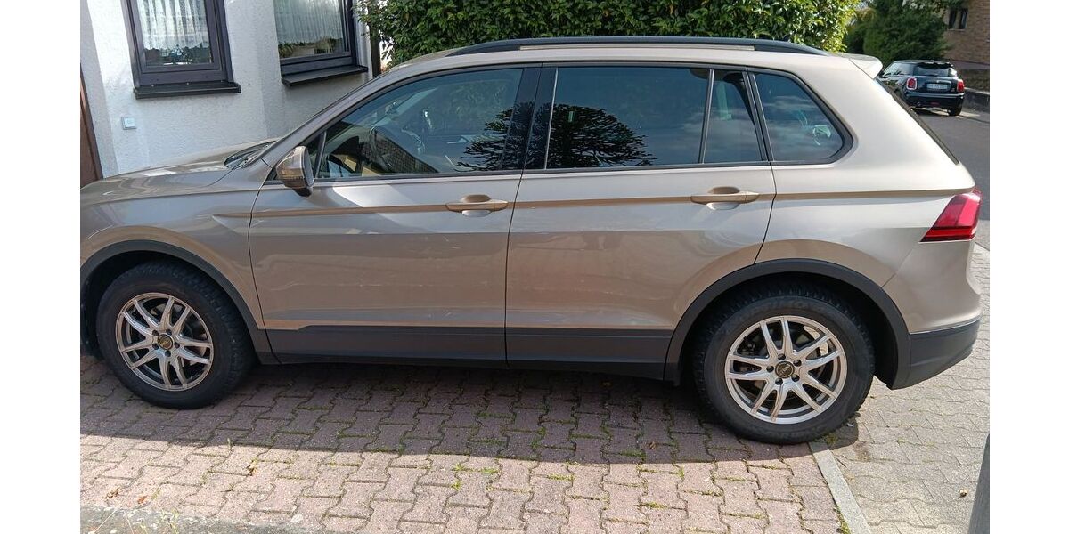 VW Tiguan 78.000 km 16.900 &euro; Bad Schönborn 76669