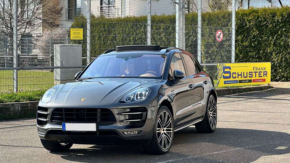 Porsche Macan 161.750 km 33.000 &euro; Sinsheim 74889