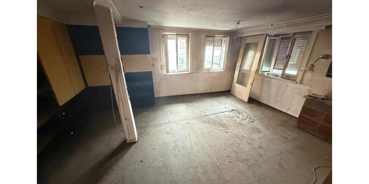 Einfamilienhaus Lauffen am Neckar - 4 Zimmer, 60 m&sup2;, 69.000&euro; | Angebot:26794447