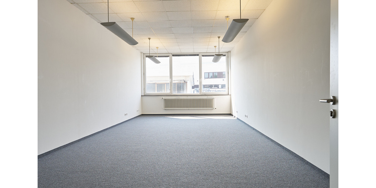 Gewerbeobjekt Markgröningen - 2&euro; | Angebot:23811147