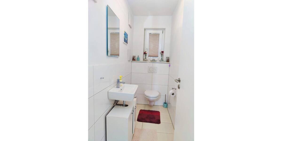 Erdgeschoßwohnung Bönnigheim - 3 Zimmer, 93 m&sup2;, 1.255&euro; | Angebot:25164998