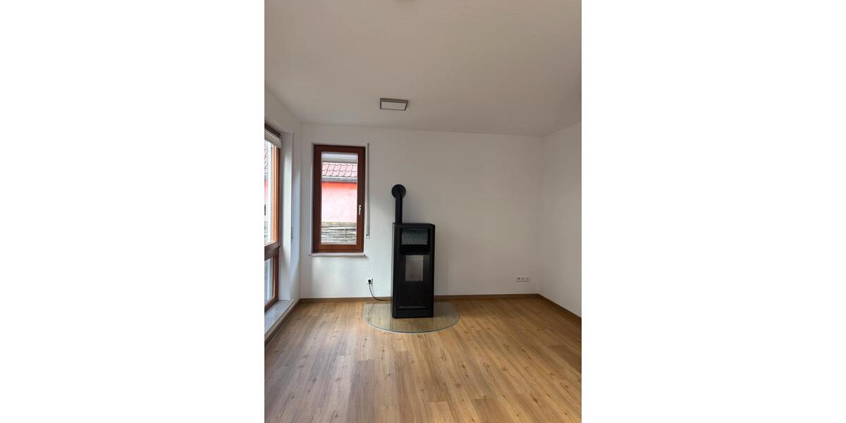 Erdgeschoßwohnung Wiernsheim - 2 Zimmer, 52 m&sup2;, 820&euro; | Angebot:25605441