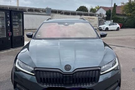 Skoda Superb 210.000 km 17.999 &euro; lauffen am neckar 74348