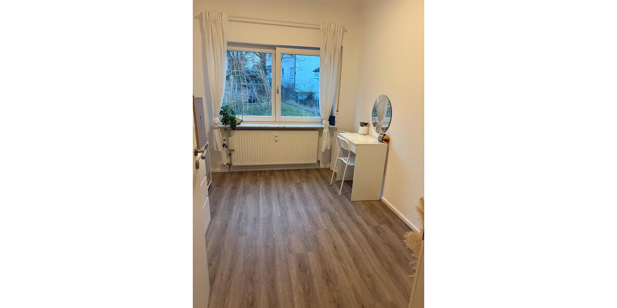 Etagenwohnung Neckarwestheim - 3.5 Zimmer, 76 m&sup2;, 312.500&euro; | Angebot:24819068