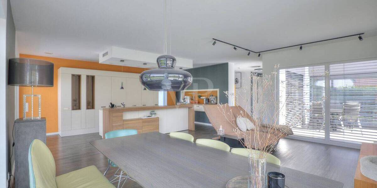 Einfamilienhaus Gemmingen / Stebbach Stebbach - 7 Zimmer, 292 m&sup2;, 1.195.000&euro; | Angebot:25775708