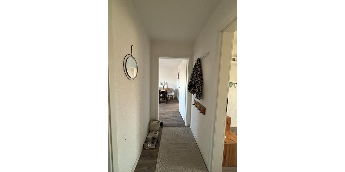 Dachgeschoßwohnung Pleidelsheim - 3 Zimmer, 65 m&sup2;, 910&euro; | Angebot:25418884