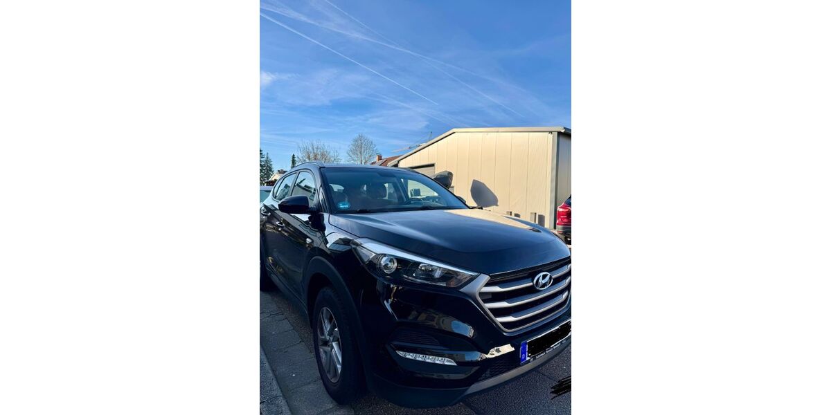 Hyundai TUCSON 146.000 km 12.500 &euro; Sandhausen 69207