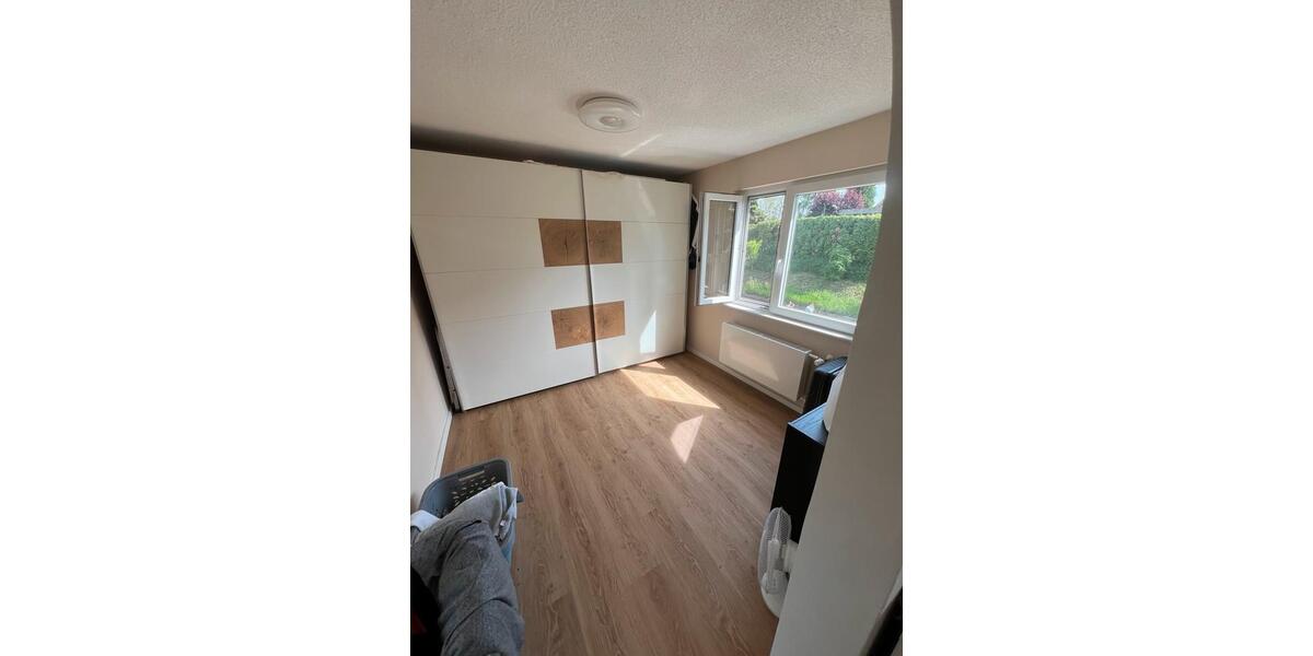 Mehrfamilienhaus, Wohnhaus Leingarten - 8 Zimmer, 195 m&sup2;, 402.000&euro; | Angebot:26699354