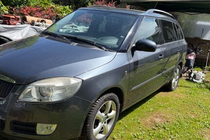 Skoda Fabia 198.000 km 2.490 &euro; Dilsberg 69151