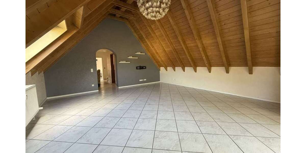 Etagenwohnung Bruchsal-Obergrombach Obergrombach - 2 Zimmer, 78 m&sup2;, 700&euro; | Angebot:26713003