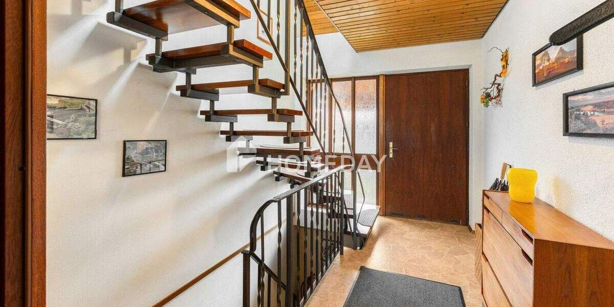 Einfamilienhaus Gundelsheim - 6 Zimmer, 140 m&sup2;, 445.000&euro; | Angebot:25737659