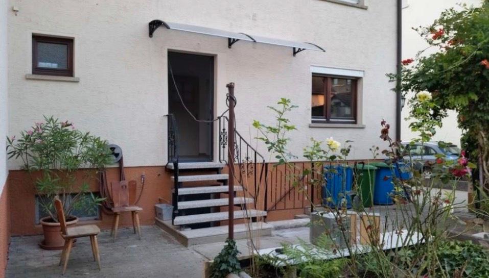 Doppelhaushälfte Bad Friedrichshall - 8 Zimmer, 142 m&sup2;, 590.000&euro; | Angebot:27050174