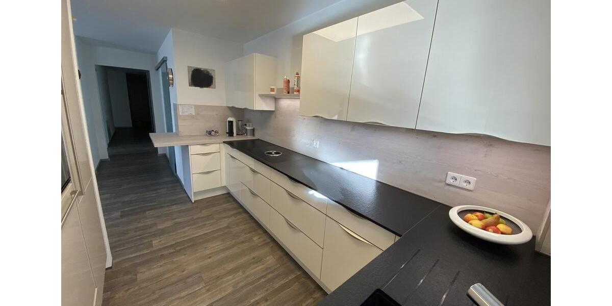 Terrassenwohnung Bad Friedrichshall - 4.5 Zimmer, 112 m&sup2;, 550.000&euro; | Angebot:25943105