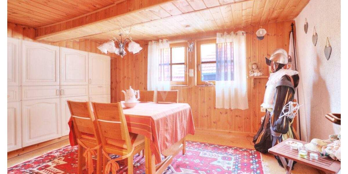 Bauernhaus, Landhaus Kirchardt / Bockschaft Bockschaft - 9 Zimmer, 180 m&sup2;, 385.000&euro; | Angebot:25678906