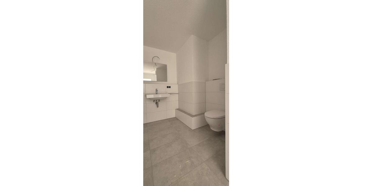 Dachgeschoßwohnung Vaihingen an der Enz - 3 Zimmer, 96 m&sup2;, 1.200&euro; | Angebot:23010506