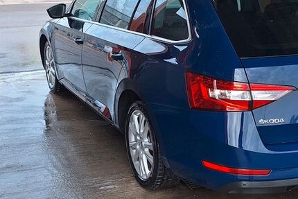 Skoda Superb 315.000 km 8.500 &euro; Daisbach 74915