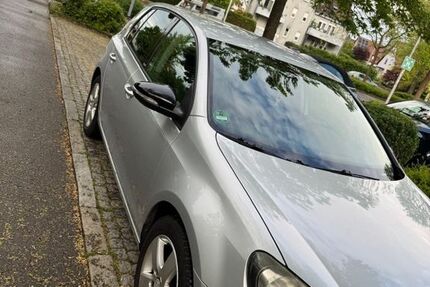 VW Golf 220.000 km 4.900 &euro; leingarten 74211