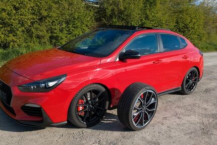 Hyundai i30 96.500 km 21.500 &euro; Walldorf 69190