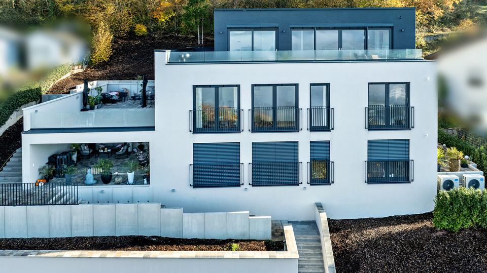 Etagenwohnung Mosbach - 3 Zimmer, 150 m&sup2;, 1.700&euro; | Angebot:25362235