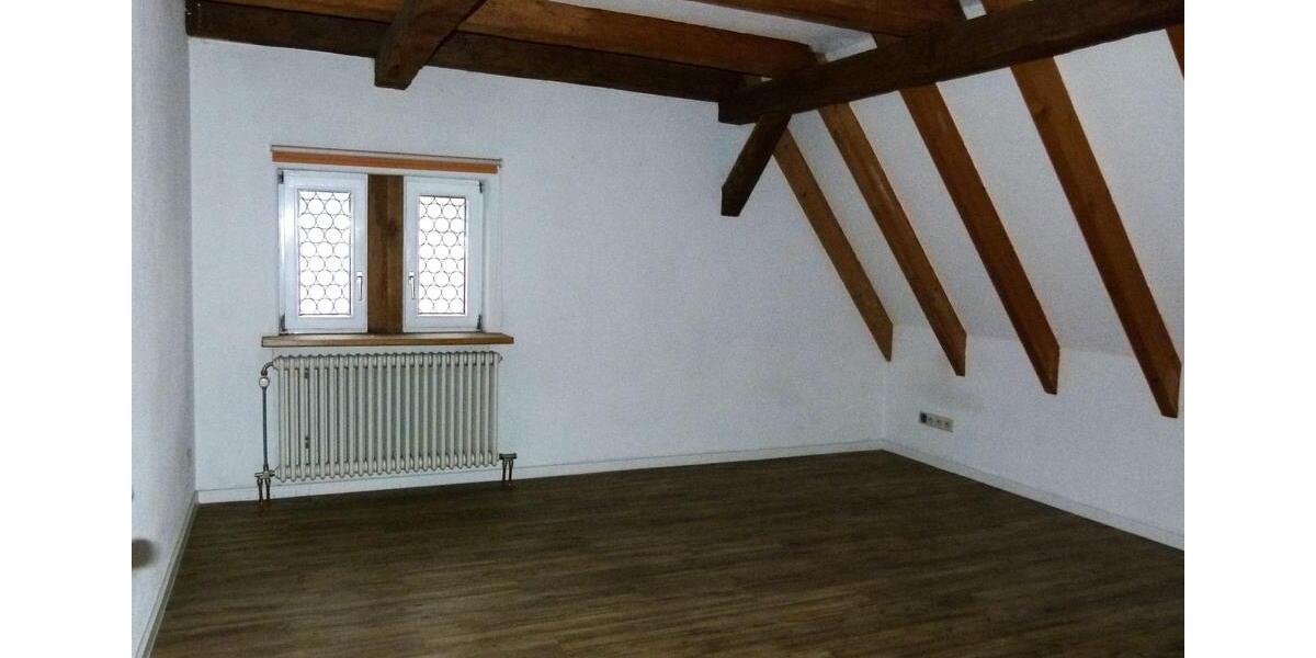 Maisonettenwohnung Sinsheim - 3.5 Zimmer, 100 m&sup2;, 1.100&euro; | Angebot:25216537