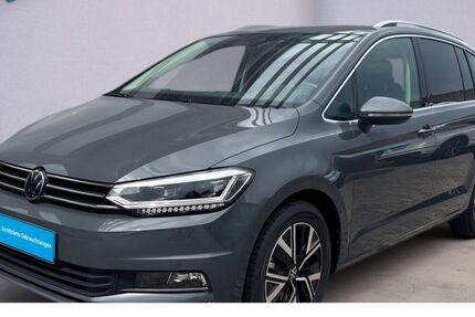 VW Touran 2.764 km 48.511 &euro; Walldorf 69190