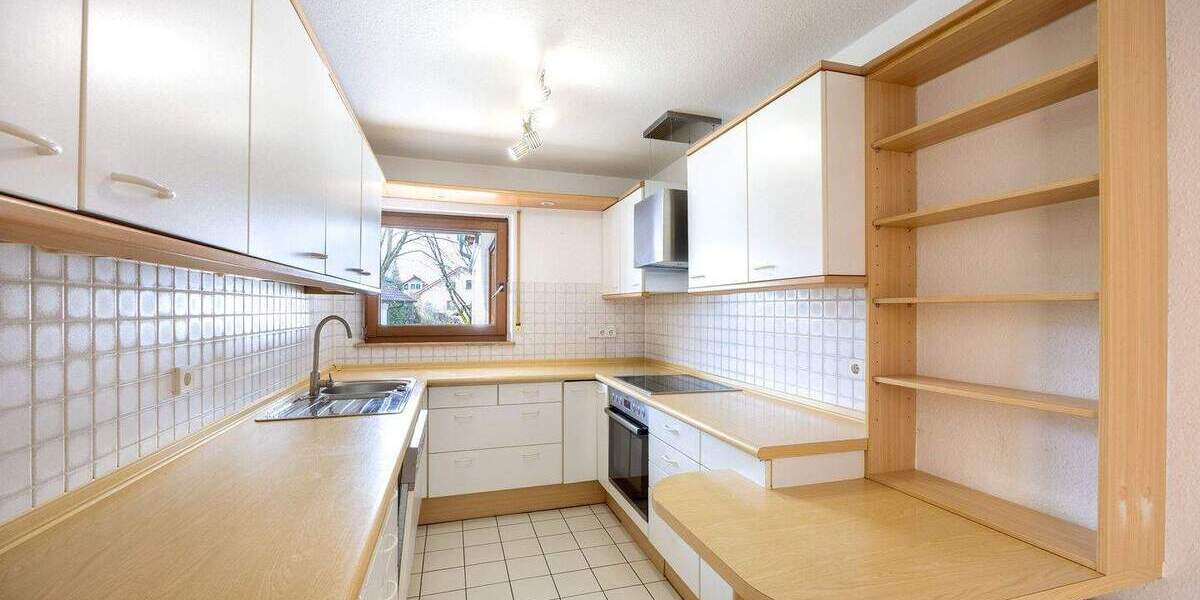 Etagenwohnung Besigheim - 4 Zimmer, 100 m&sup2;, 348.000&euro; | Angebot:25698044