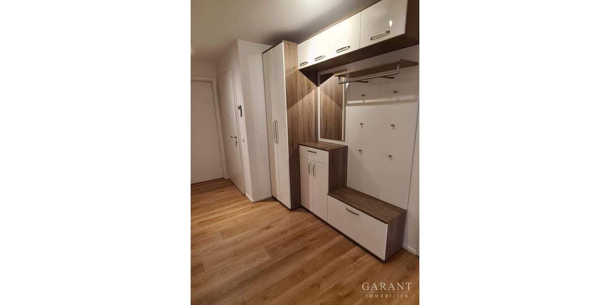 Etagenwohnung Weinsberg - 4 Zimmer, 110 m&sup2;, 1.595&euro; | Angebot:25730293