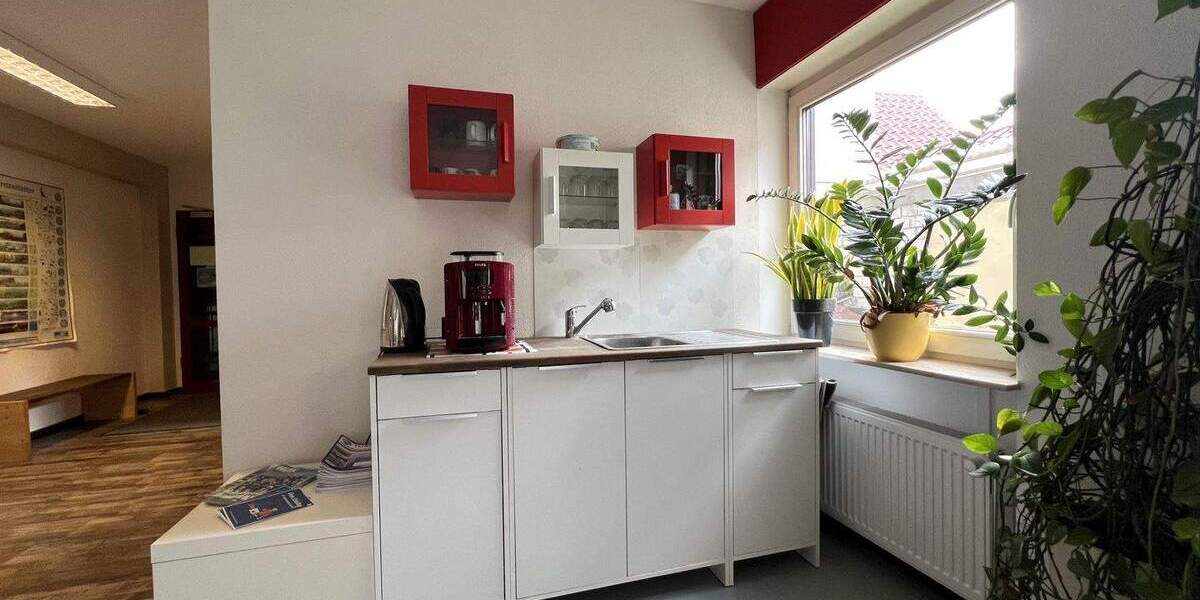Etagenwohnung Bretten - 9 Zimmer, 253 m&sup2;, 699.000&euro; | Angebot:25706281