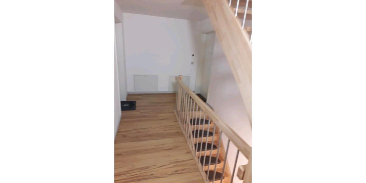 Etagenwohnung Kirchardt - 2 Zimmer, 45 m&sup2;, 650&euro; | Angebot:25953945