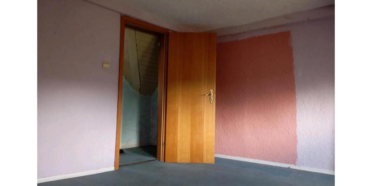 Einfamilienhaus Pfaffenhofen - 3 Zimmer, 70 m&sup2;, 110.000&euro; | Angebot:20458985