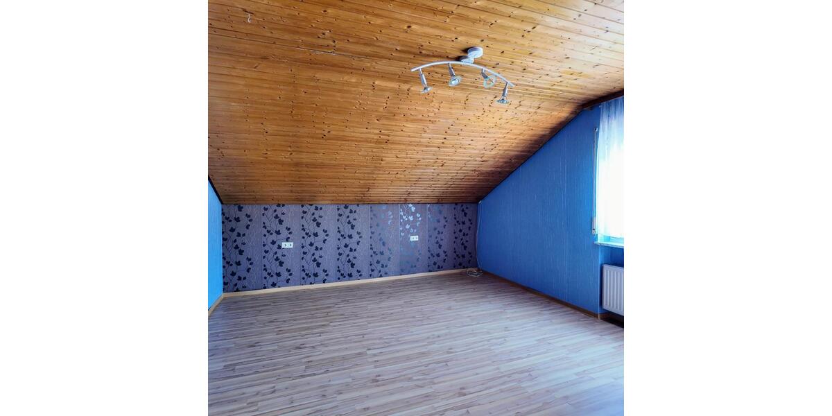 Doppelhaushälfte Maulbronn - 7.5 Zimmer, 225 m&sup2;, 456.000&euro; | Angebot:20567825