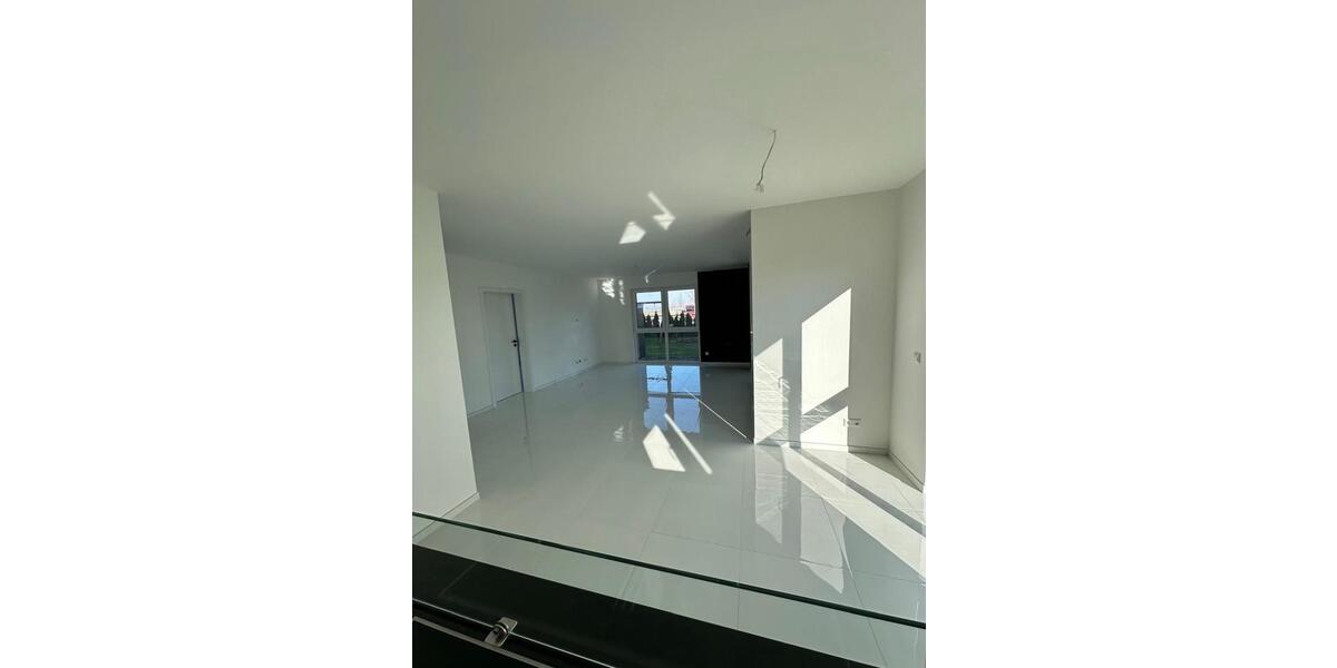 Erdgeschoßwohnung Bönnigheim - 3 Zimmer, 90 m&sup2;, 1.500&euro; | Angebot:25851441