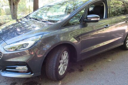 Ford S-Max 96.000 km 20.750 &euro; Niefern-Öschelbronn 75223
