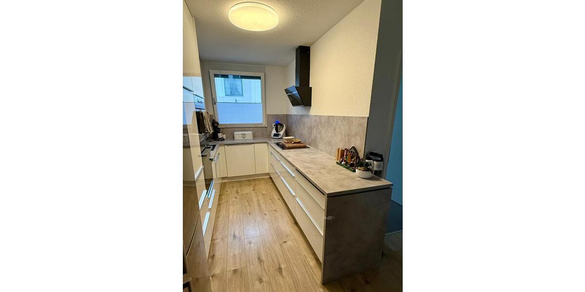 Reihenhaus Sinsheim - 5 Zimmer, 145 m&sup2;, 1.800&euro; | Angebot:23808594