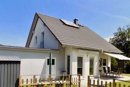 Haus Sinsheim- Waldangelloch Waldangelloch - 5 Zimmer, 135 m&sup2;, 299.999&euro; | Angebot:24015473