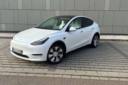 Tesla Model Y 69.500 km 37.800 &euro; Heilbronn 74080