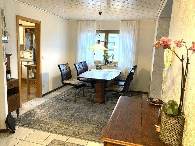 Etagenwohnung Mühlhausen Rettigheim - 4 Zimmer, 112 m&sup2;, 359.000&euro; | Angebot:25661067