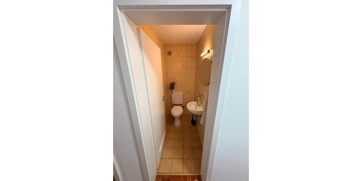 Etagenwohnung Gundelsheim - 3 Zimmer, 102 m&sup2;, 1.330&euro; | Angebot:25143885