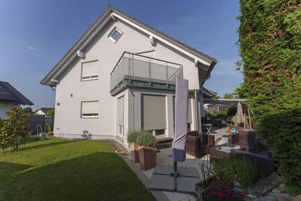 Haus Bad Friedrichshall - 6 Zimmer, 240 m&sup2;, 2.650&euro; | Angebot:25832076