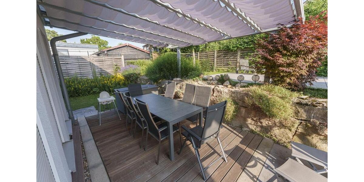 Einfamilienhaus Bad Friedrichshall - 6 Zimmer, 240 m&sup2;, 2.650&euro; | Angebot:25832076